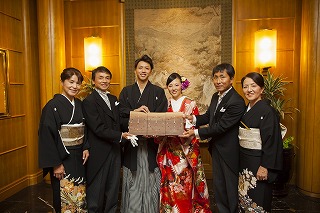 結婚式場見学前に必要なこと！/横浜　元町　ウエディングサロン